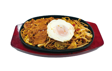 鉄板豚玉ソース焼そば